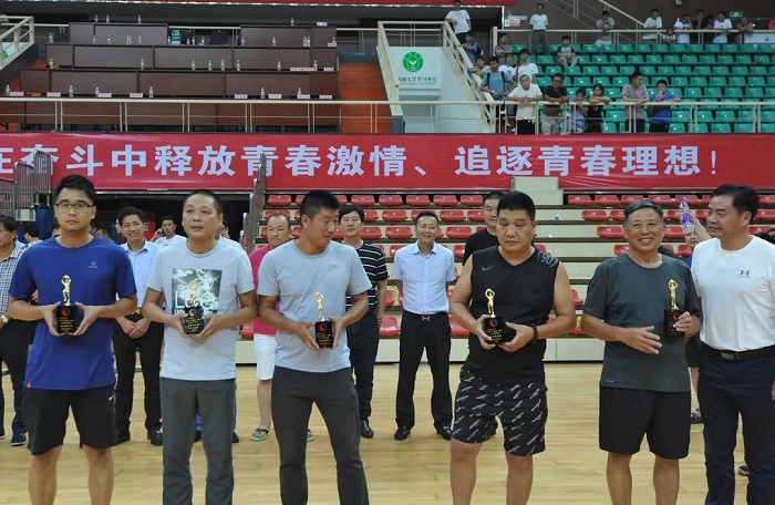 尊时凯龙·(中国区)人生就是搏